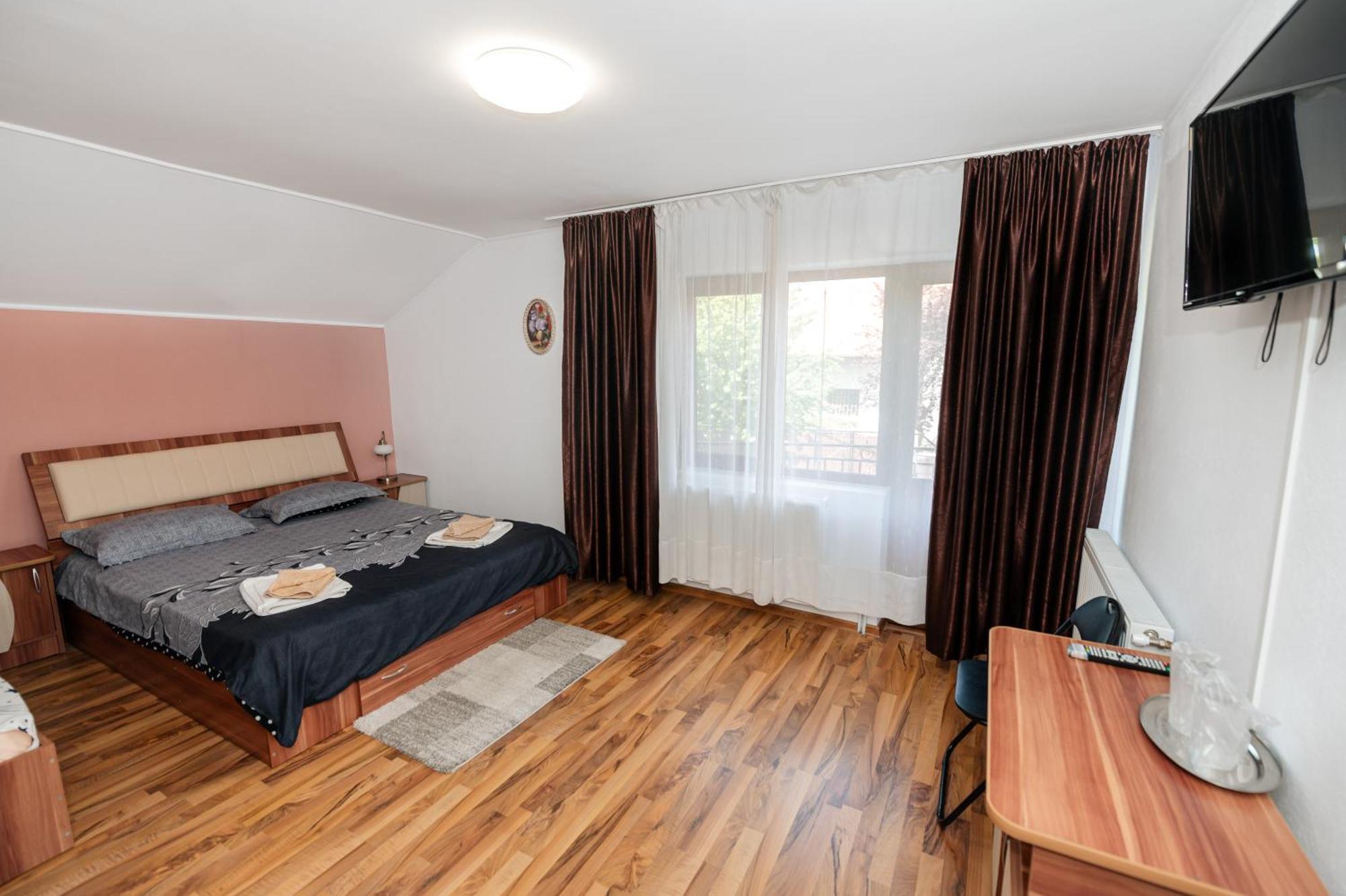 Casa Alex Calimanesti Hotel Luaran gambar