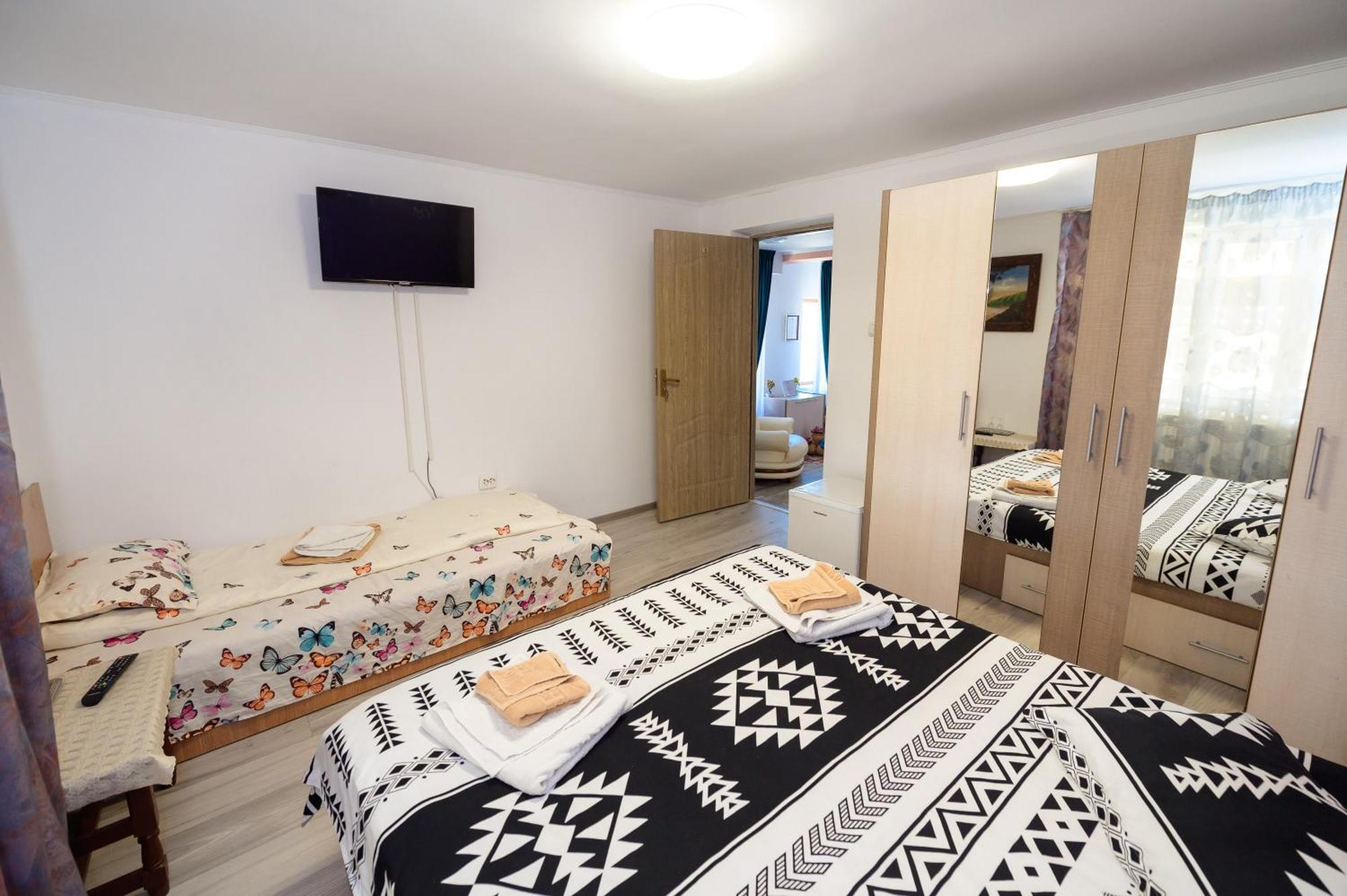 Casa Alex Calimanesti Hotel Luaran gambar