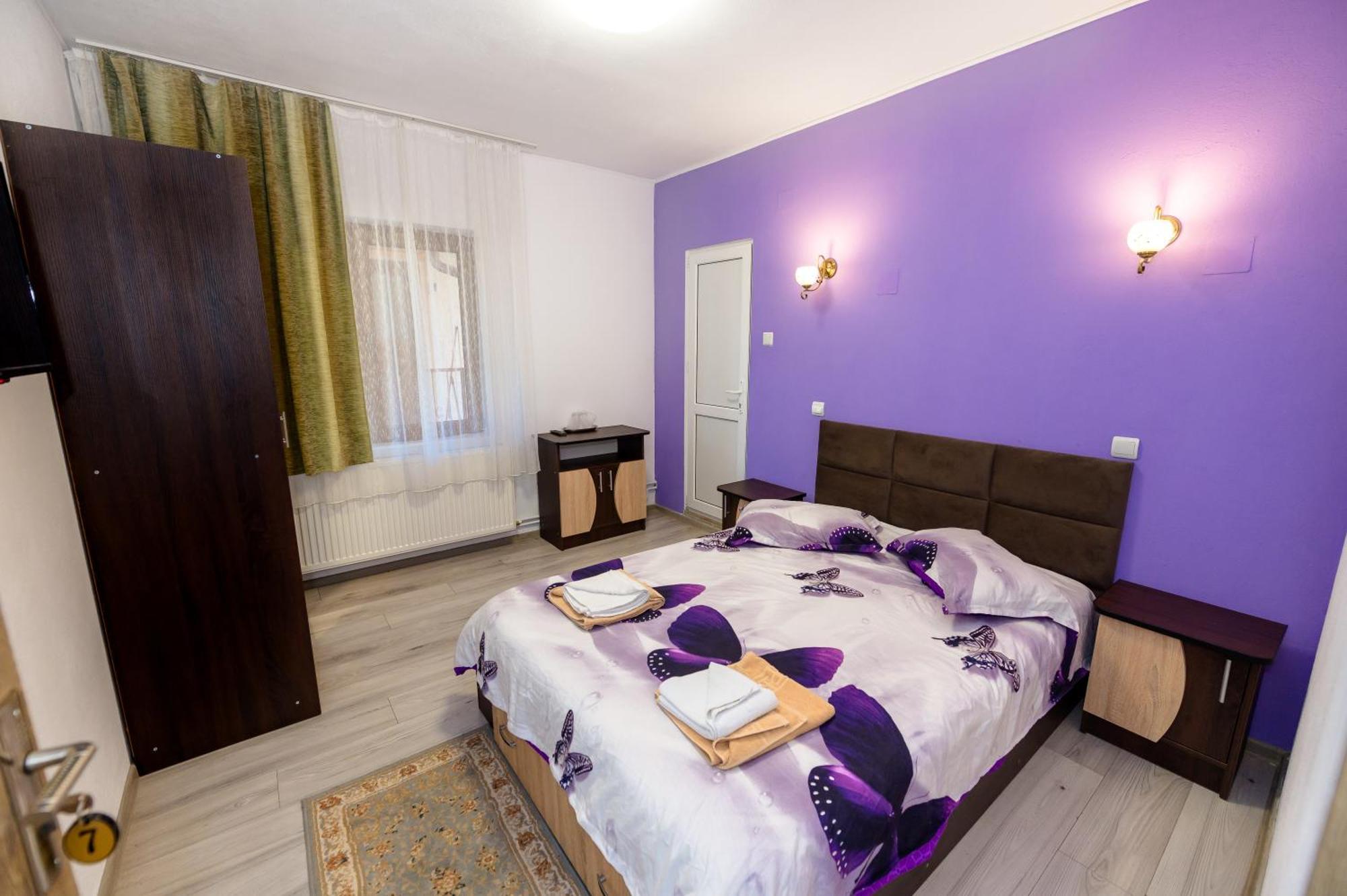 Casa Alex Calimanesti Hotel Luaran gambar
