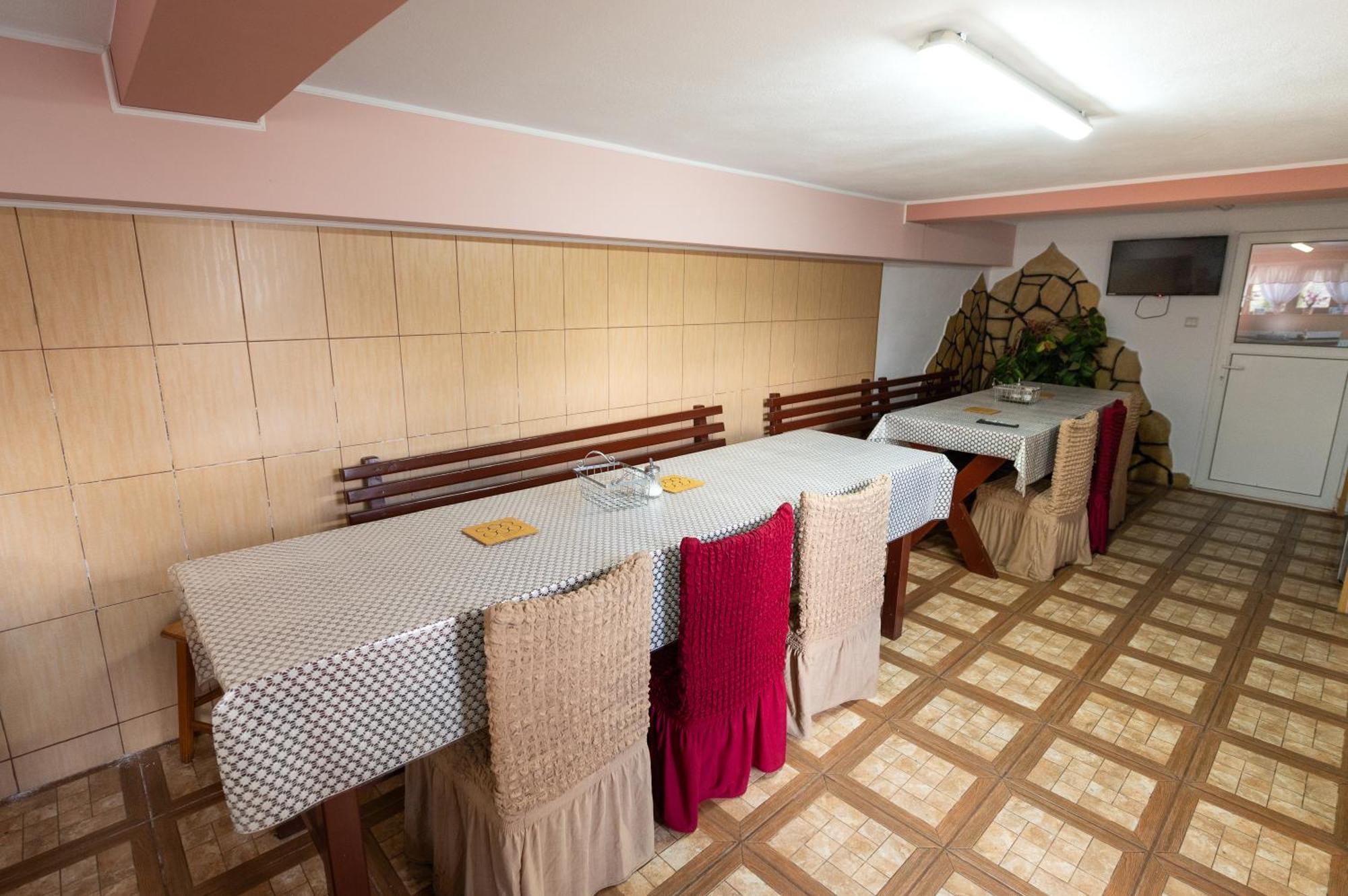 Casa Alex Calimanesti Hotel Luaran gambar